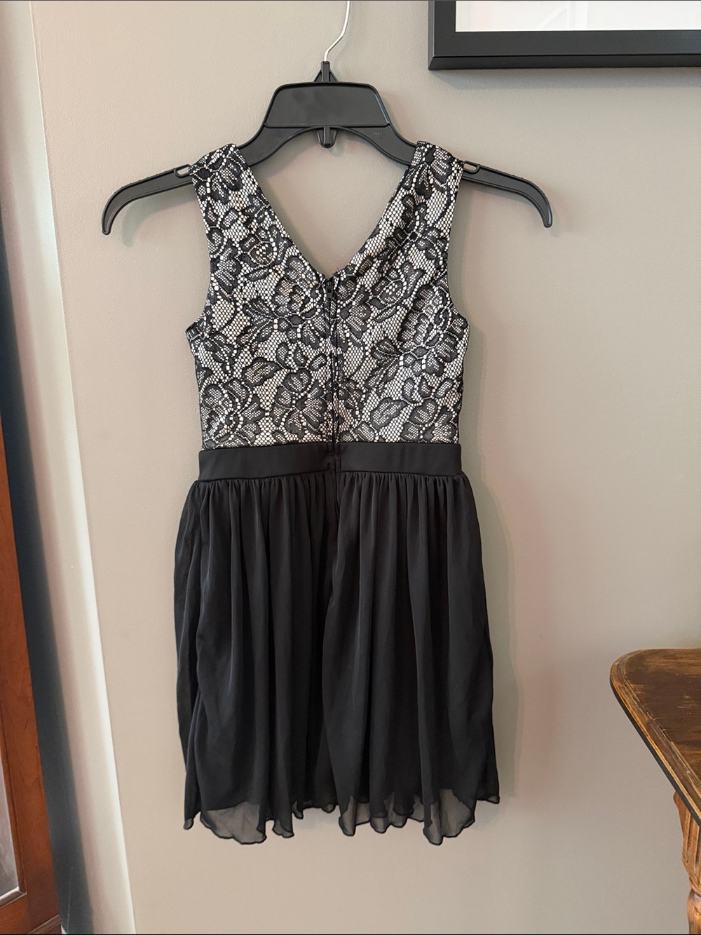 Amy's Closet Black and White Lace Bodice Formal Dress - Picture 2 of 5
